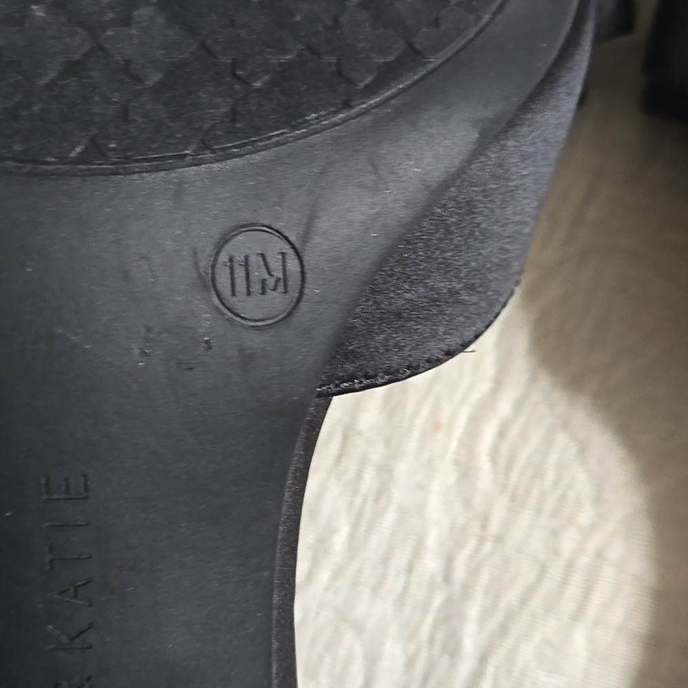 Kelly & Katie Black Satin Heels with Glittering Bow Size 11M - Picture 7 of 10